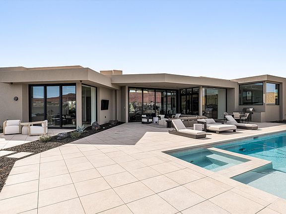 3rd image of 2896 W Blackhawk Ridge Cir