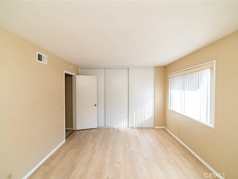 24 Elderglen — Photo 31