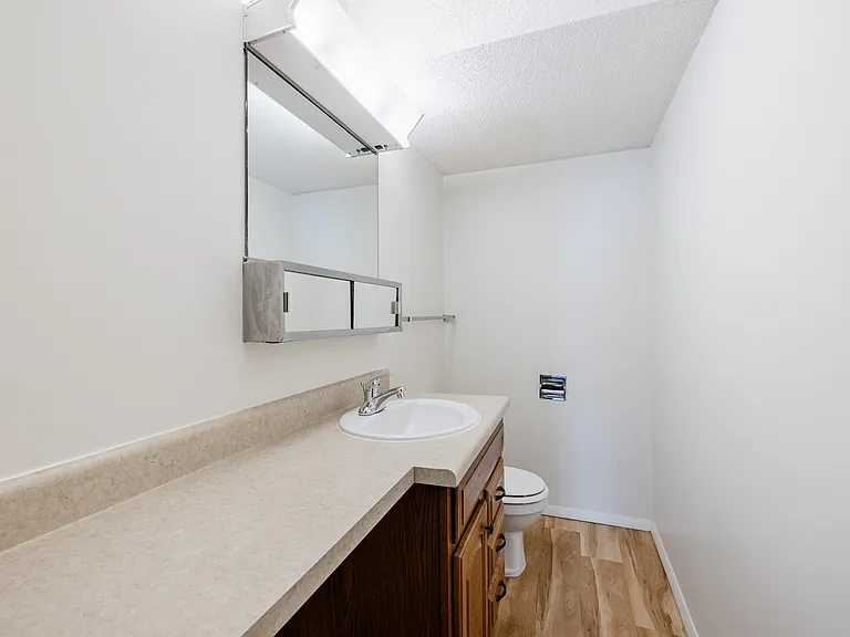 2901 N 56th St — Photo 27