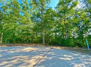 335 Shumard Oak Dr, Troy, MO 63379