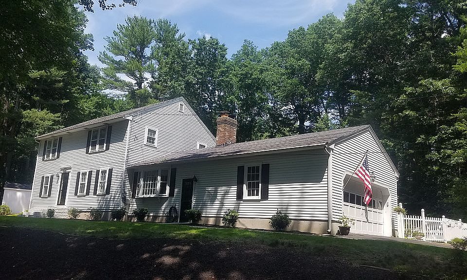 1st image of 12 King Edward Dr