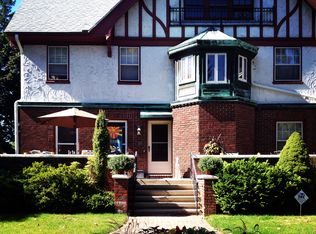 86 Randolph St, Springfield, MA 01108