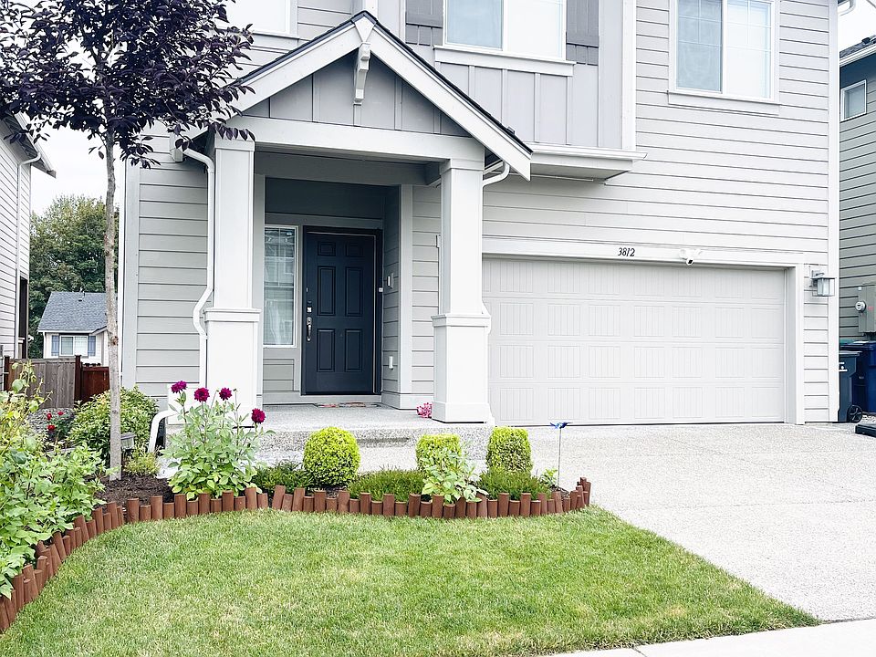 1st image of 3812 80th Ave NE