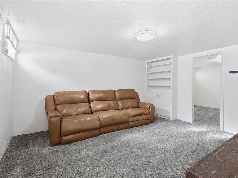 744 N 500 E #2 — Photo 5
