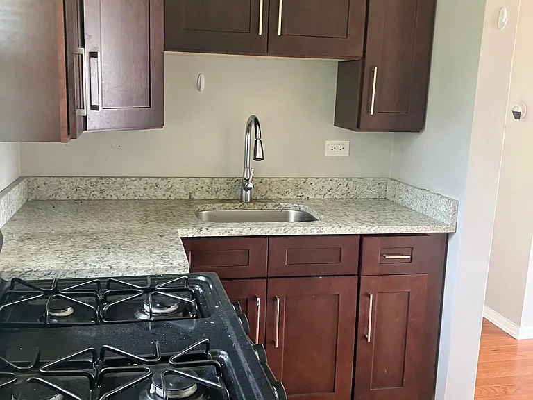 8844 Burlington Ave #4 — Photo 5