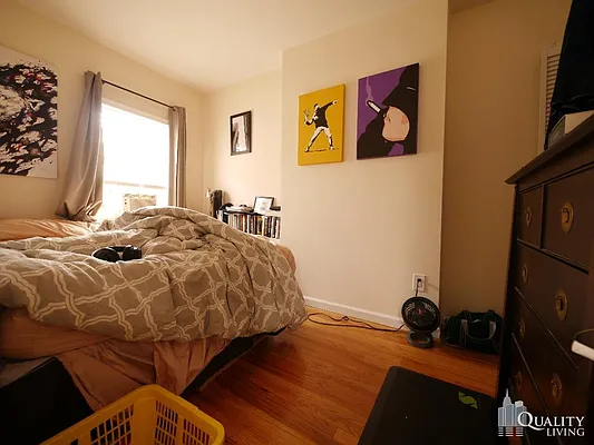 Rented by (Legacy) NY Quality Living Uptown | media 7