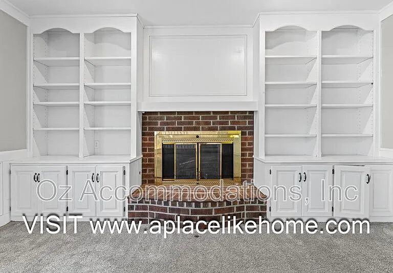 11626 Woodward St — Photo 13