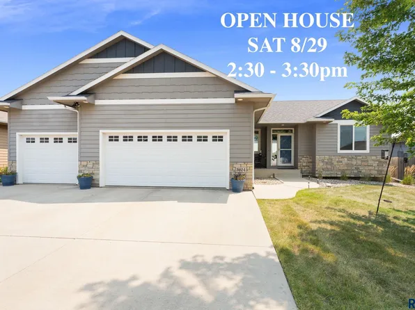 3604 S Home Plate Ave, Sioux Falls, SD 57110