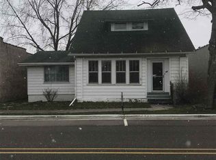 133 S Main St, Avilla, IN 46710