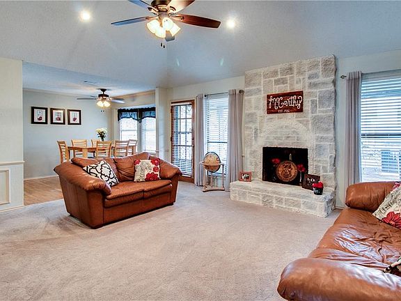 5th image of 7320 Glen Haven Dr