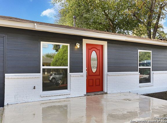 2nd image of 6706 Pleasant Oak Dr