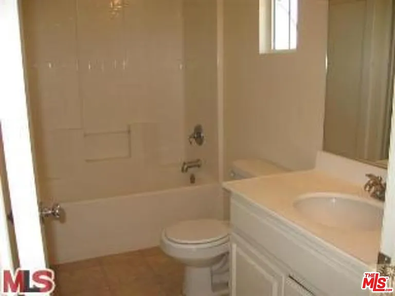 41183 Bank Ct — Photo 14