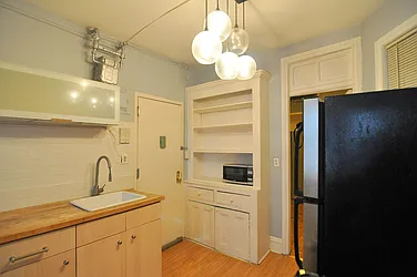 Rented by Nest Seekers International