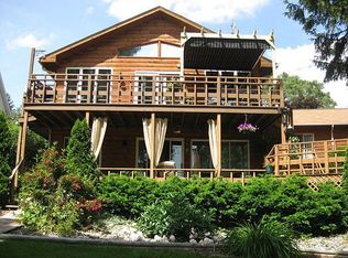 1171 Crooked Lake Rd, Fenton, MI 48430