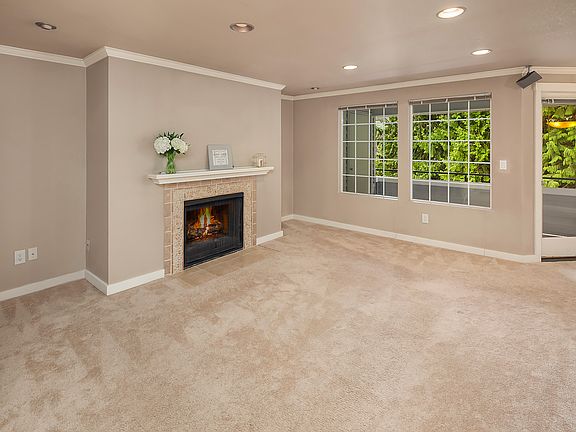 4th image of 10004 NE 120th Ln APT A302
