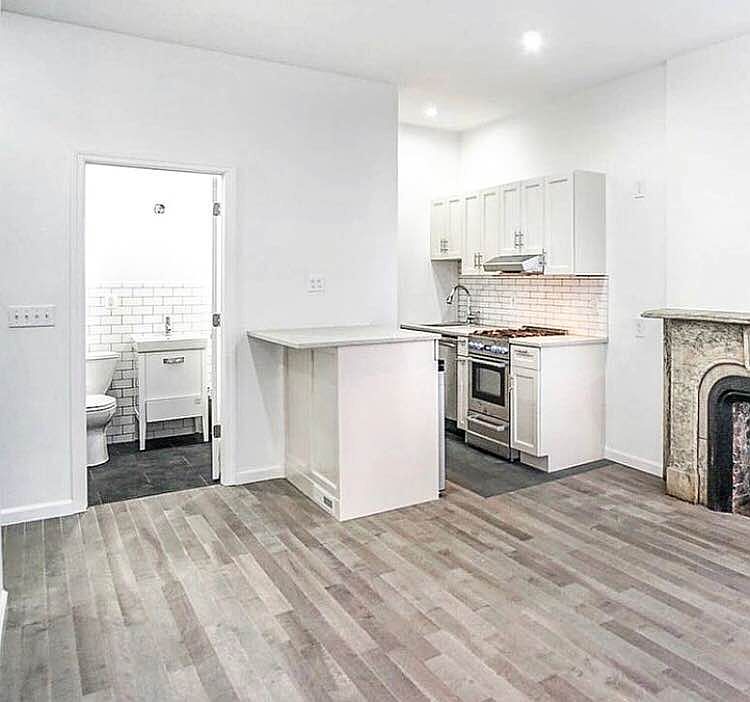 2nd image of 119 E 60th St APT 3F