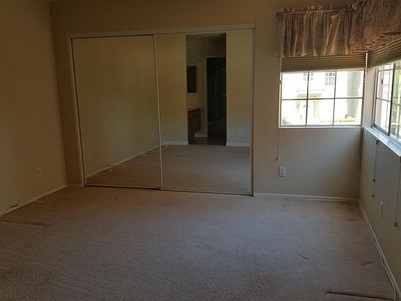 5th image of 11029 Creekbridge Pl