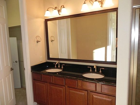 2nd image of 2461 Embleton Dr