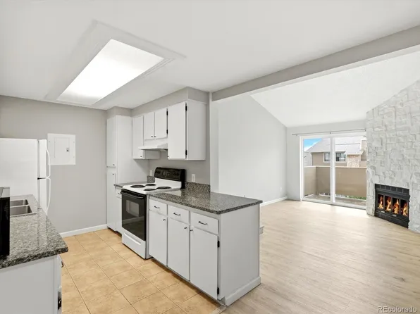 2929 W Floyd Avenue #323, Denver, CO 80236