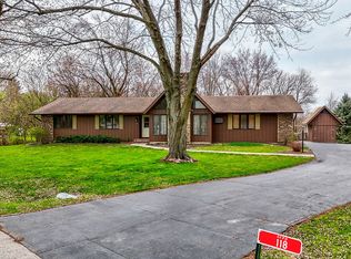118 Leisure Ln, Oswego, IL 60543