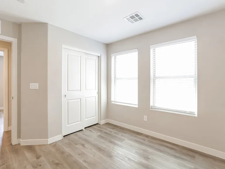 7563 Bethel Cove Ct — Photo 13