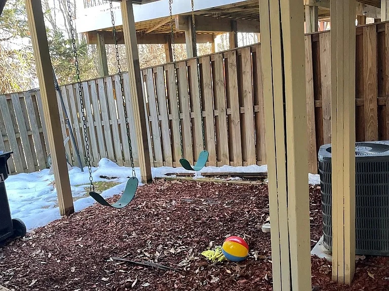 16931 Toms River Loop — Photo 30