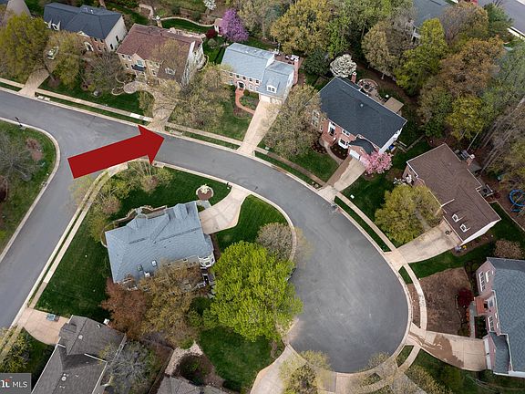 5th image of 9310 Hallston Ct