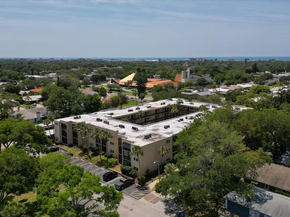 11485 Oakhurst Rd Building 200-321, Largo, FL 33774