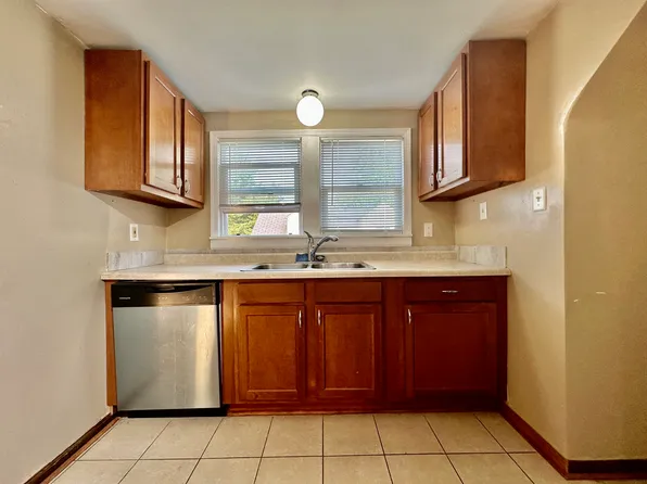 23631 122nd St #2, Trevor, WI 53179