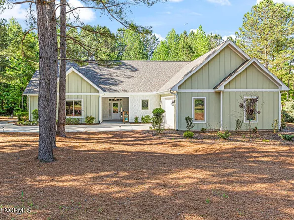 131 Saddle Ridge, West End, NC 27376