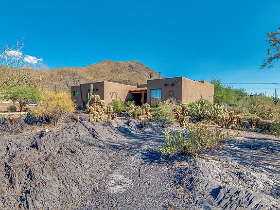 3rd image of 6031 E Dolomora Pl