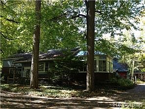 1st image of 19875 Maxwell St
