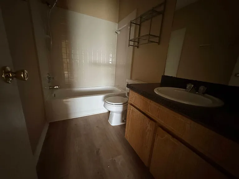 4402 Jeff Scott — Photo 14