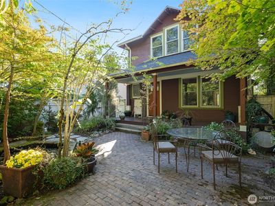 825 15th Avenue, Seattle, WA, 98122