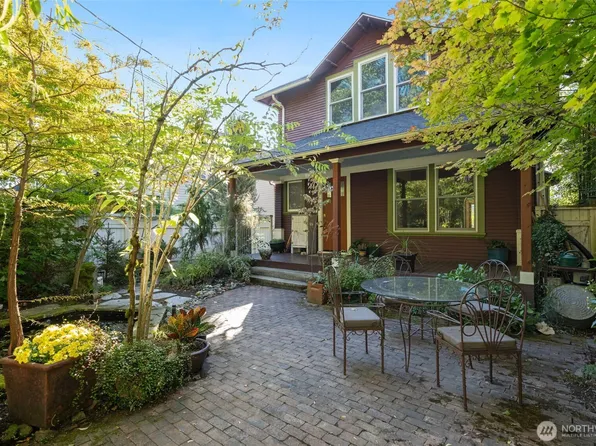 825 15th Avenue, Seattle, WA 98122