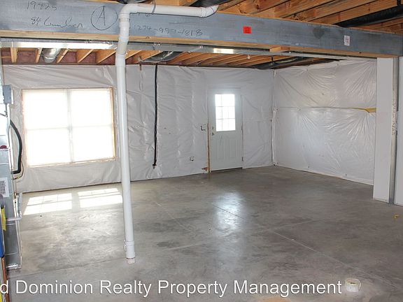 3rd image of 2864 Prarie Ln