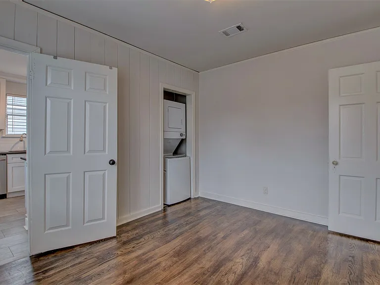 2216 N Arthur St — Photo 18