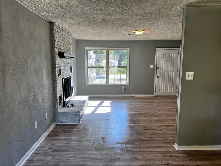 234 N Walco Rd — Photo 9