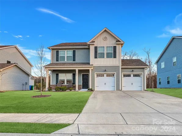 324 Contentment Dr, Locust, NC 28097