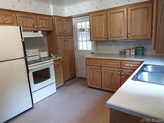 5th image of 507 Manistique Ave