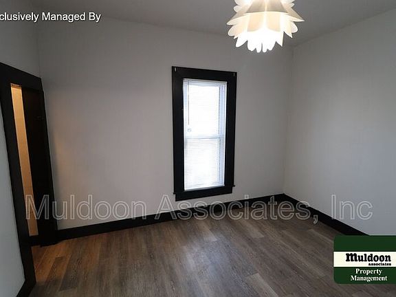 2nd image of 1037 Pine St