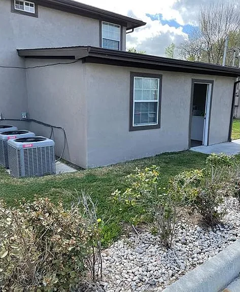 706 Harris Ave — Photo 9