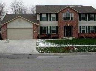 410 Georgetown Dr, Oregon, OH 43616