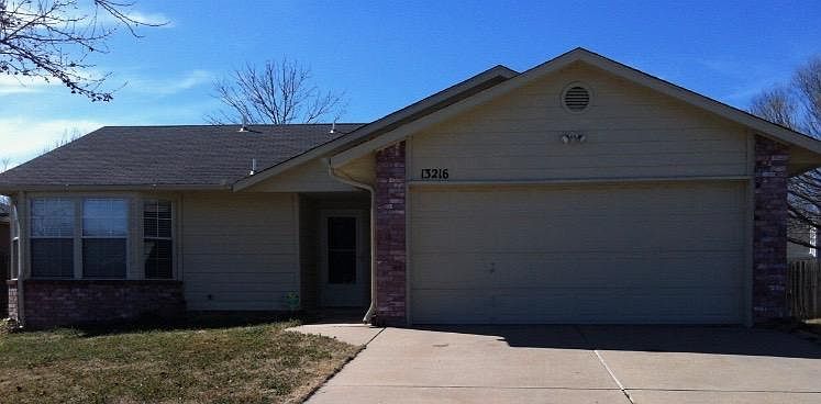 2nd image of 13216 S 86th East Pl