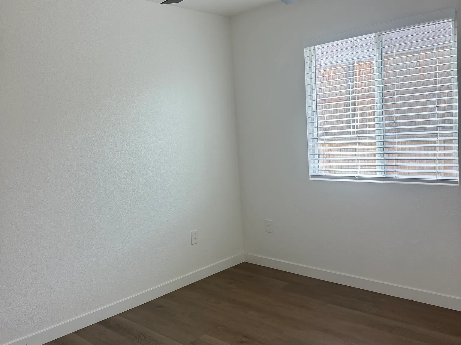 3 bed, 1200 sqft, $2,750 — Photo 3
