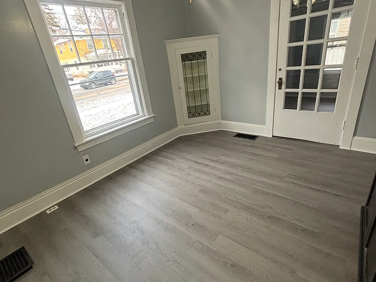 615 W Morrell St — Photo 19