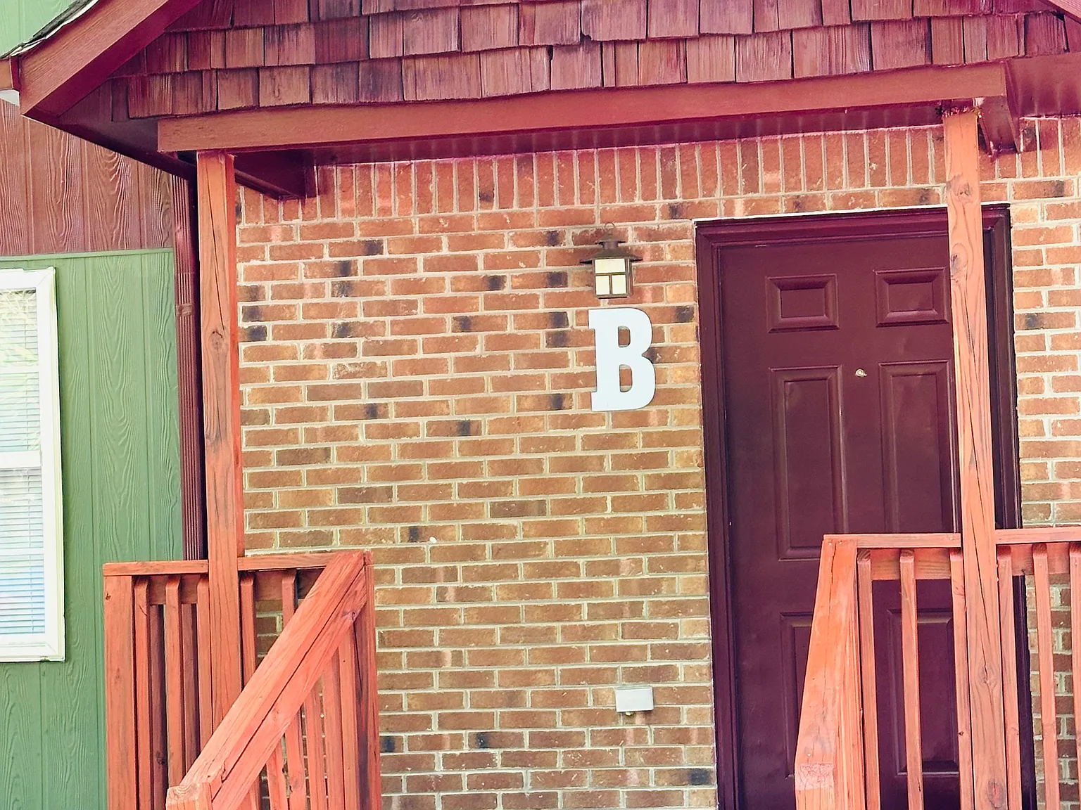 4 bed, 2.5 bath, 1600 sqft, $680 — Photo 3