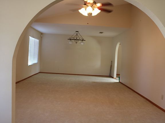 2nd image of 31177 Yucca Ave