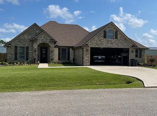 115 Stephanie Dr, Orange, TX 77630
