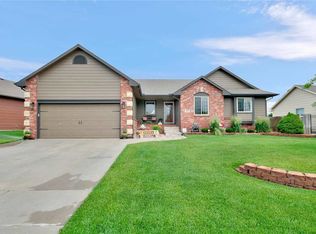 3411 N Valerie Cir, Wichita, KS 67205